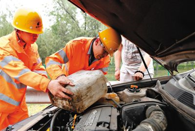 岗巴吴江道路救援